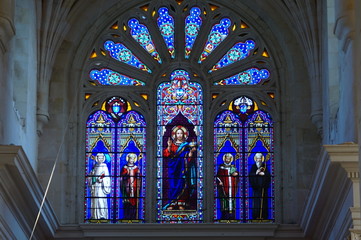 Vitraux de l'Abbaye Saint-Junien à Nouaillé-Maupertuis