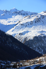 Vallée enneigée à Val-d'Isère en Savoie, France
