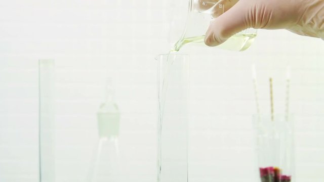 Measurement of solution density with hydrometer in a lab