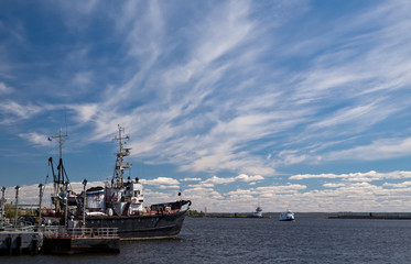 Fototapeta premium Ship at the port