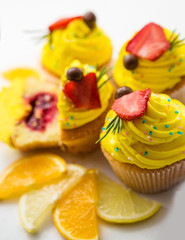 lemon cupcake with strawberries