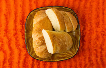 sliced whole wheat breads