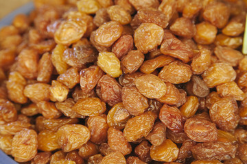 Raisins. Istanbul marketplace. Turkey