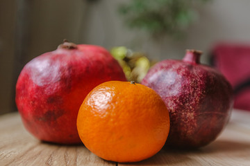 Fruit Wooden Table Grenades Mandarin