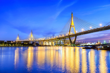 Fototapeta na wymiar Bangkok at dusk. Located in Bhumibol Bridge, Bangkok, Thailand.