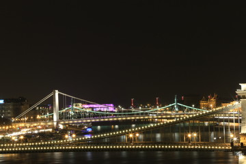 Fototapeta na wymiar Chain Bridge over Danube River, Budapest, Hungary