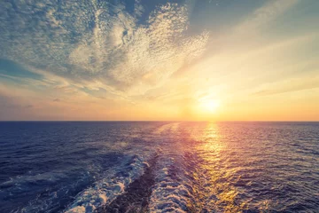Foto auf Acrylglas Meer und Wellen Welle durch Kreuzfahrtschiff © xiaoliangge