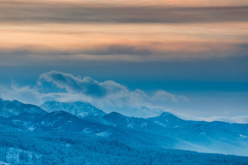 Fototapeta na wymiar Panorama of the High Tatra Mountains in the evening, Poland