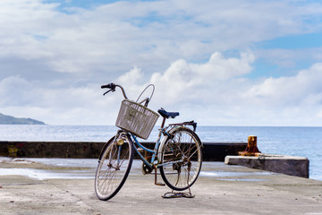 Fototapeta premium Bicycle parked at the coast
