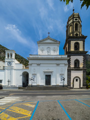 Obraz premium Bazylika Pontificia S. Maria Del Lauro na Piazza Madonna del Lauro, Sorrento, Zatoka Neapolitańska, Kampania, Włochy