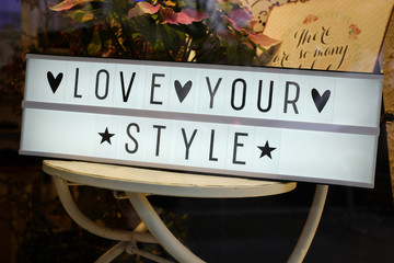 love your style signpost
