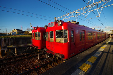 Fototapeta na wymiar 名鉄電車の並び