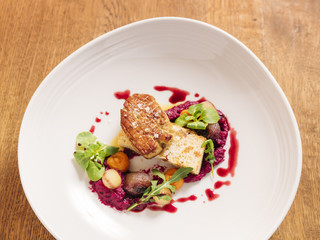 Duck liver with puree of red cabbage and apples