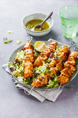 Chicken skewers with lime and mint
