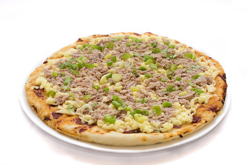 Tuna and scallion onion pizza.