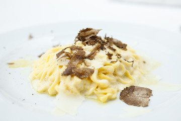 Taglolini pasta with truffles