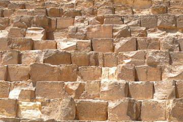 Massive Natursteine einer ägyptischen Pyramide