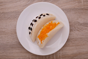 Thai Desserts./Thai dessert Golden threads,Foi thong,Rolled egg yolk thread.