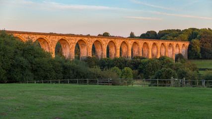 Obraz premium The Cefn Mawr Viaduct in the evening light, near Wrexham, Wales, UK