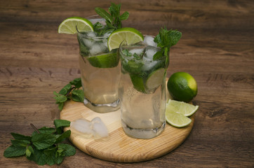 drink with mint and lime