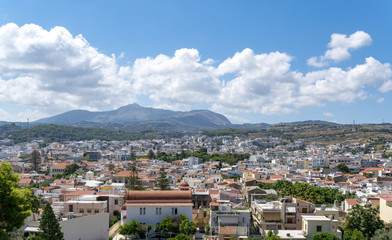 Fototapeta na wymiar the crete town Rethymno, seen from the old castle