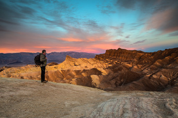 randonneur dans le désert