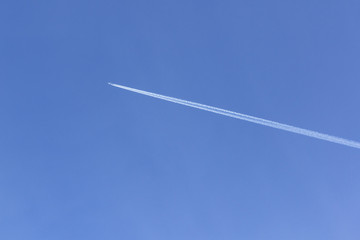 trace of the plane in the sky