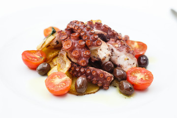 Grilled octopus with vegetables