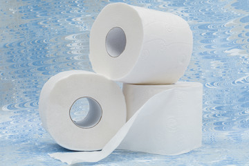 Rollos de papel higiénico con fondo