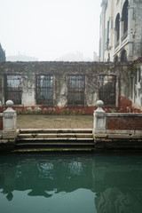 Obraz na płótnie Canvas Fog in Venice