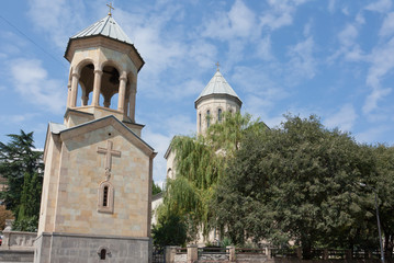 Fototapeta na wymiar The Kashveti Church of St. George in central Tbilisi, located on Rustaveli Avenue. The Republic of Georgia