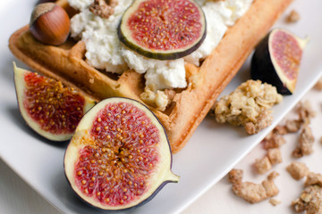 vienna wafer with ricotta and fresh figs