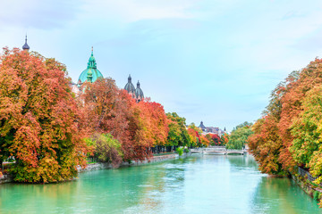 Fototapeta na wymiar View on Autumn landscape by Isar in Munich