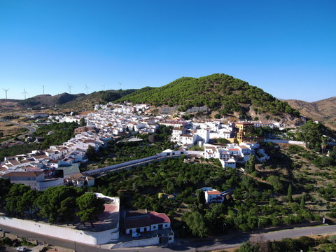 Carratraca, pueblo de la provincia de Málaga, en España, situado en la Serranía de Ronda