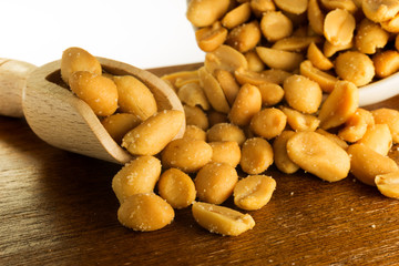 salted and served toasted peanuts