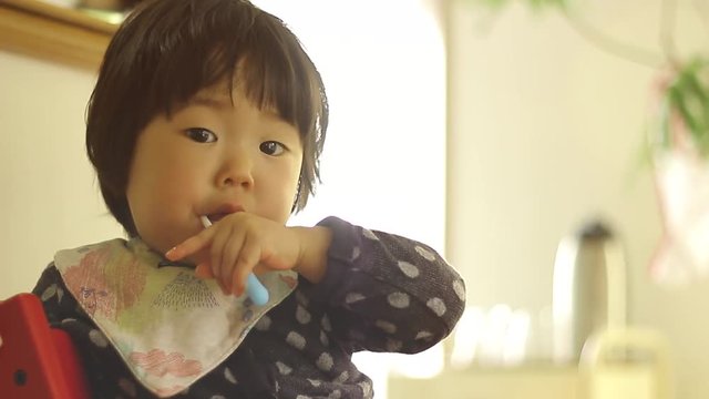 歯みがき　子供　2歳　