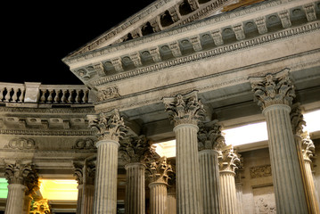 Fototapeta premium Kazan Cathedral in St. Petersburg by night.