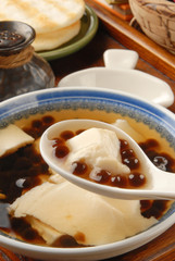 Chinese dessert, Tofu pudding with tapioca ball