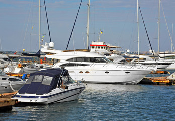 Fototapeta premium Motor yacht in jetty
