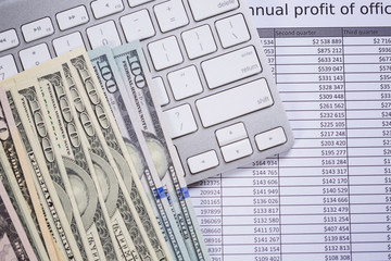 Money as e-commerce concept