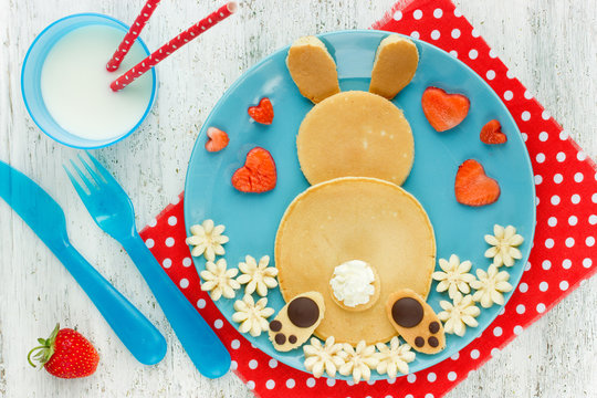 Easter breakfast idea for kids bunny pancakes