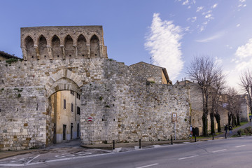 Porta San Matteo, San Gimignano, Siena, Tuscany, Italy - obrazy, fototapety, plakaty