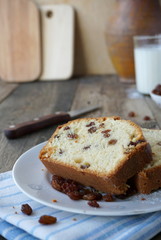 Homemade cake with raisins 