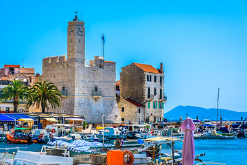 Komiza VIs summer mediterranean. / Mediterranean scenery in summer tourist resort - Komiza town on...