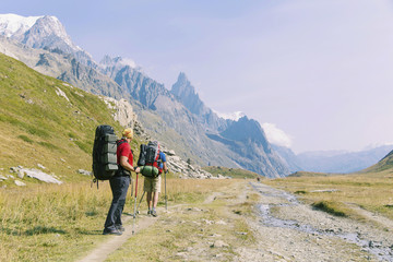 Fototapeta premium The Tour du Mont Blanc is a unique trek of approximately 200km around Mont Blanc that can be completed in between 7 and 10 days passing through Italy, Switzerland and France.