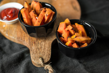 Süßkartoffel Pommes Frites