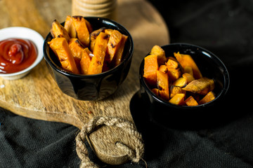  Süßkartoffel Pommes Frites
