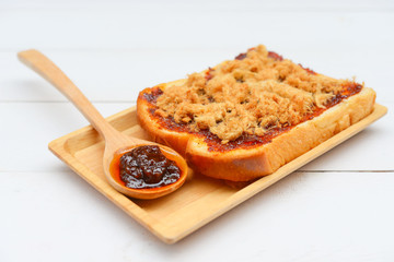 chili sauce with dried shredded pork toast
