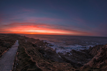 Obraz premium Tramonto sull'oceano, Ballyhillin, Irlanda