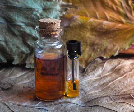 Concentrated massage oil. Arabic perfume from agarwood tree.
